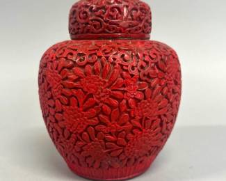 Cinnabar Chinese ginger jar with lid
