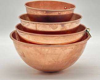 Copper graduated mixing bowls