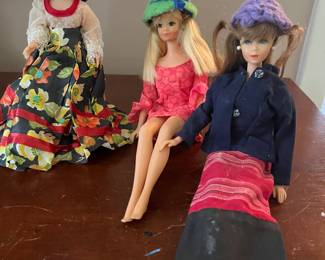Vintage Barbie’s 