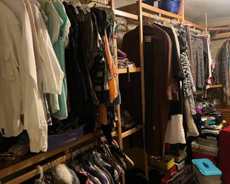 Women’s clothes 