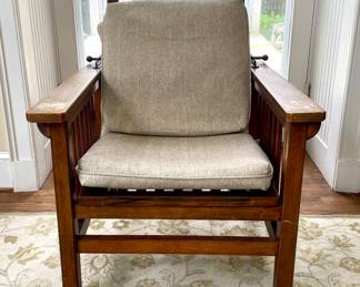 Craftsman style Morris chair 