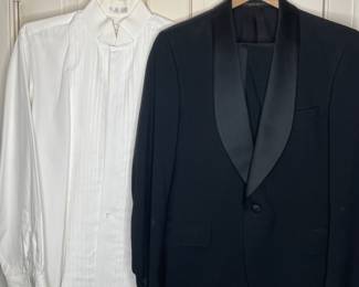 Jos A Banks tuxedo 