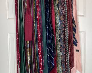 Men’s ties: Brooks Brothers, Tommy Hilfiger, Jos A Banks, Structure vtg, and more