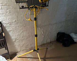 Dayatech 180w 20000 Lumen Dual-head LED Work Light with Tripod Stand