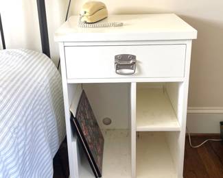 Bedside table 