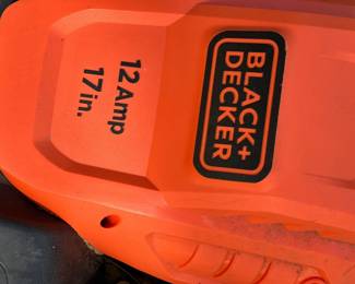 Black+Decker 12 amp 17" electric lawn mower