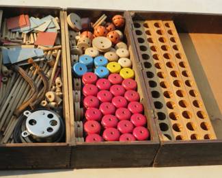 Lot 286. Very old Tinker Toy set in a wooden case with papers