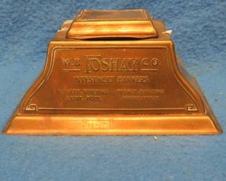 Lot 197. Foshay Co. inkwell. As is