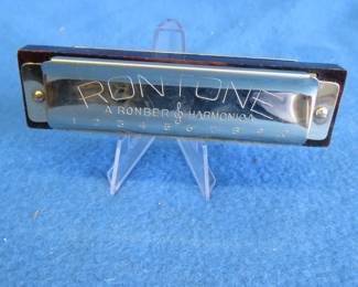 Lot 107. Ronbar Rontone 10-hole diatonic harmonica. Sounds great.