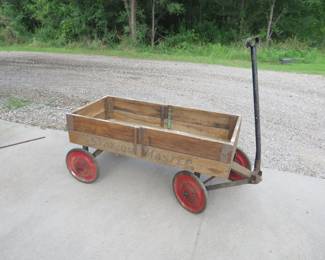 Lot 117. Vintage Station Master wagon with original wheels