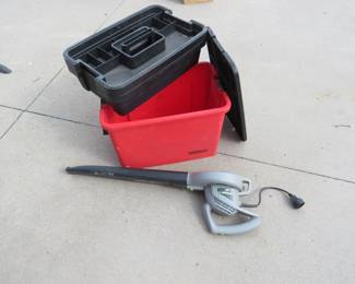 Lot 111. Waterloo locking toolbox and an Earthwise 7-amp electric blower