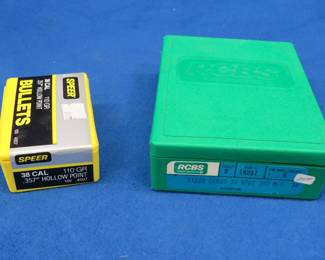 Lot 420. 100 Speer 38 special bullets and one die from an RCBS 38 Special / 357 Mag die set