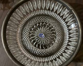 silver rim bowl