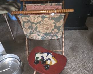 Vintage book/magazine holder 