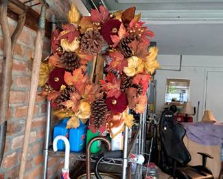 LOVELY FALL WREATH