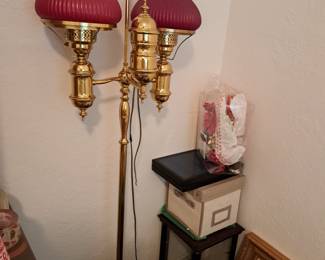 ANTIQUE BRASS STUDENT FLOOR LAMP