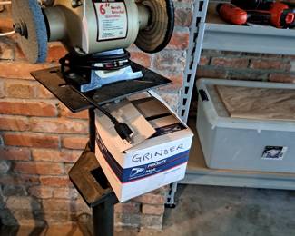 GRINDER FOR POLISHING