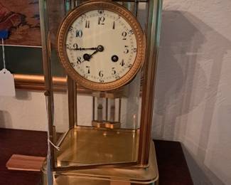 BRASS WIND UP CLOCK - WORKONG CONDITION