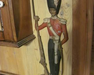 Vintage Sexton Cast Metal British Army Redcoat Bearskin Soldier Wall Art 