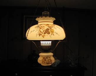 Vintage Floral Hanging Swag Hurricane Lamp 