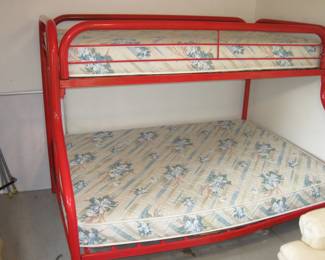 Red Metal Bunk Bed - Twin over Full