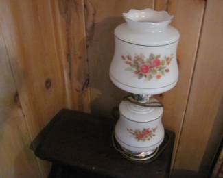 Vintage Floral Milk Glass Table Lamp 