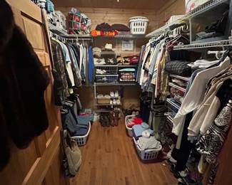 Huge Selection of Mens and Ladies Clothing, Shoes and Accessories