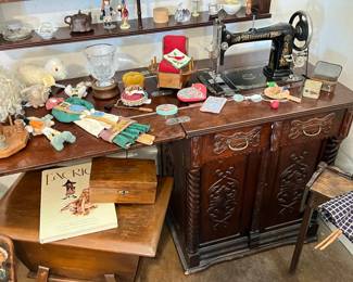 antique Minnesota sewing machine and table