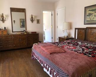 Heritage  Chinoiserie or Japanned Vintage 5 piece bedroom suite, includes dresser, mirror, two nightstands and king size bed