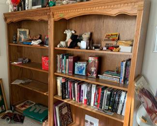 Pair of 5' Oak Bookshelves