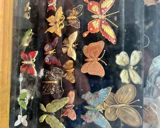 Butterfly pins jewelry