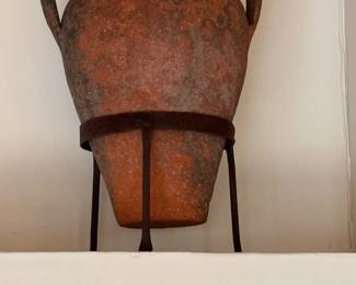Pot on Stand