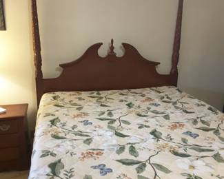 Queen size four post bed with mattress set
