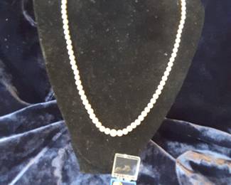 18" pearl necklace