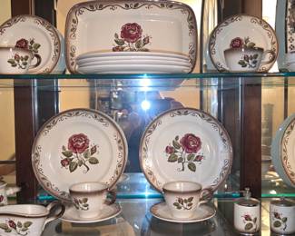 Poppy Trail - Matlox Dish Set