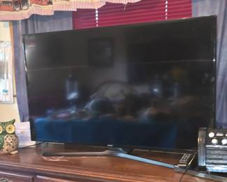 Samsung TV - 46"