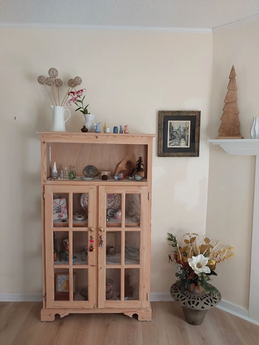 Amish cabinet (2)