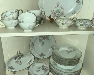 LOVELY SET OF VINTAGE BAVARIAN CHINA!