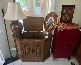 VINTAGE, COMPACT STEREO CONSOLE & 1 OF 2 RED ACCENT CHESTS!