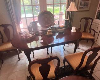 CHERRY DINING SET - TABLE, LEAVES & 6 CHAIRS