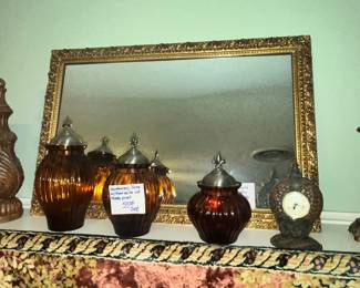 AMBER APOTHECARY JARS w/ FLEUR-DE-LIS LIDS