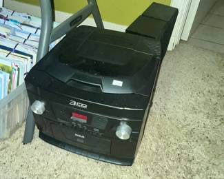 RCA COMPACT STEREO & SPEAKERS