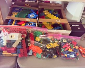 TOYS