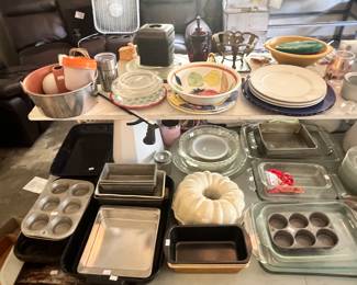 BAKEWARE, PYREX & MORE