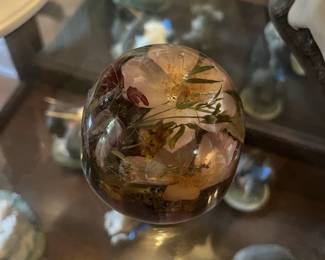 Paperweight