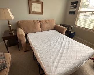 (8) Loveseat Pull Out Sofa Bed 76"w 40"d 34"h back 20"h seat, seat depth 22". Bed 60"w Like new, easily opened and closed. Back cushions attached. $650