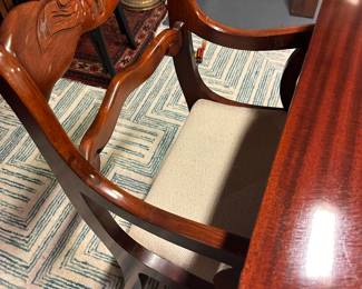 (36) Duncan Phyfe Style Dining Table + 6 carved back dining chairs $479