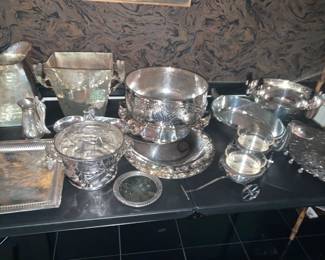 Hellman Castillio hand made silver pieces, some with alligator decoration, SP trivets, duck casserole