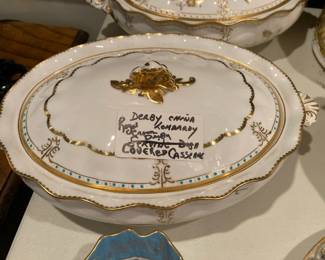 Royal Crown Derby covered vegetable bowl