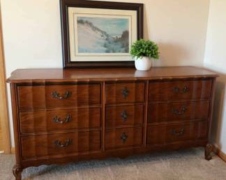 Dresser With Picture